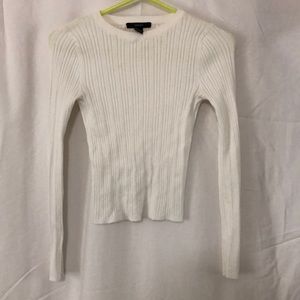 Tight fitting sweater